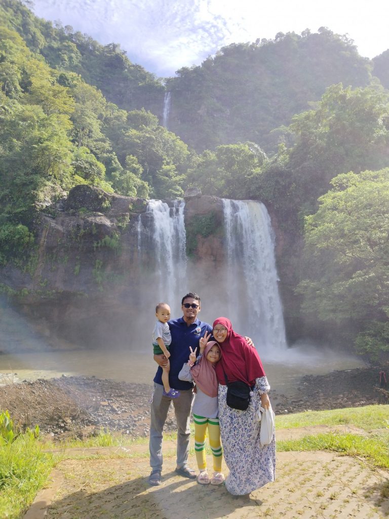 Curug Cimarinjung Sukabumi
